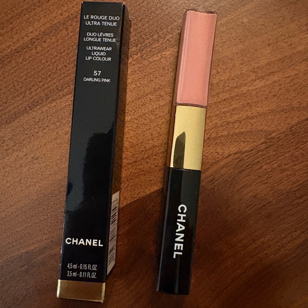 CHANEL Le Rouge Duo Ultra Tenue in darling Pink - new